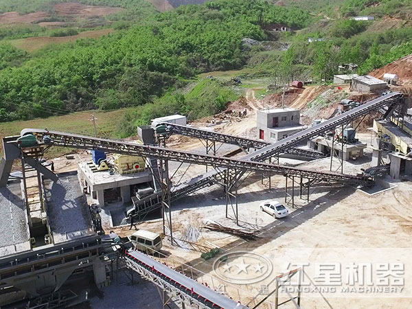 能把石塊破碎成石子的打石機(jī)多少錢(qián)？怎么配置？