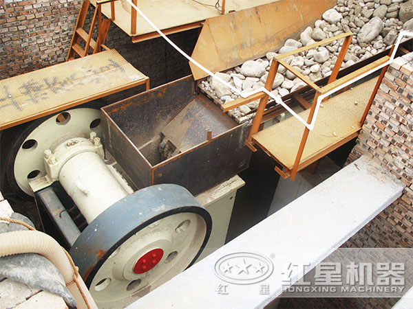 鄂式碎石機報價分析，去哪個廠購買好？