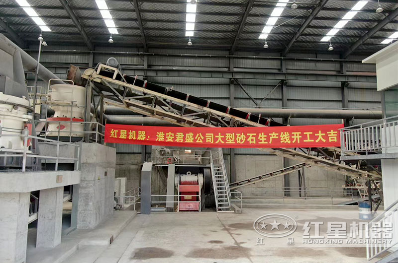 粉碎石頭的機(jī)器多少錢一臺(tái)？可以粉碎建筑垃圾嗎？